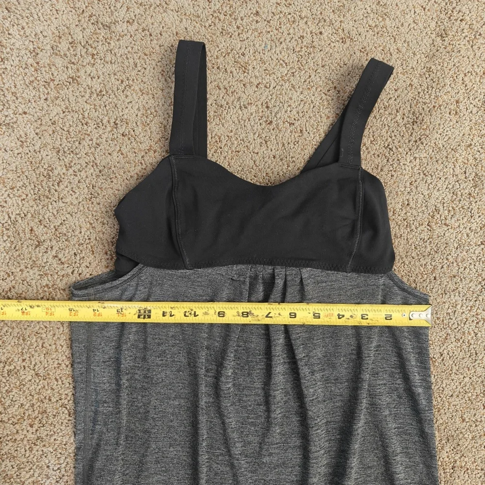 Lululemon Run Back Womens 4 Black Activewear Ruched Shelf‎ Bra Yoga Running